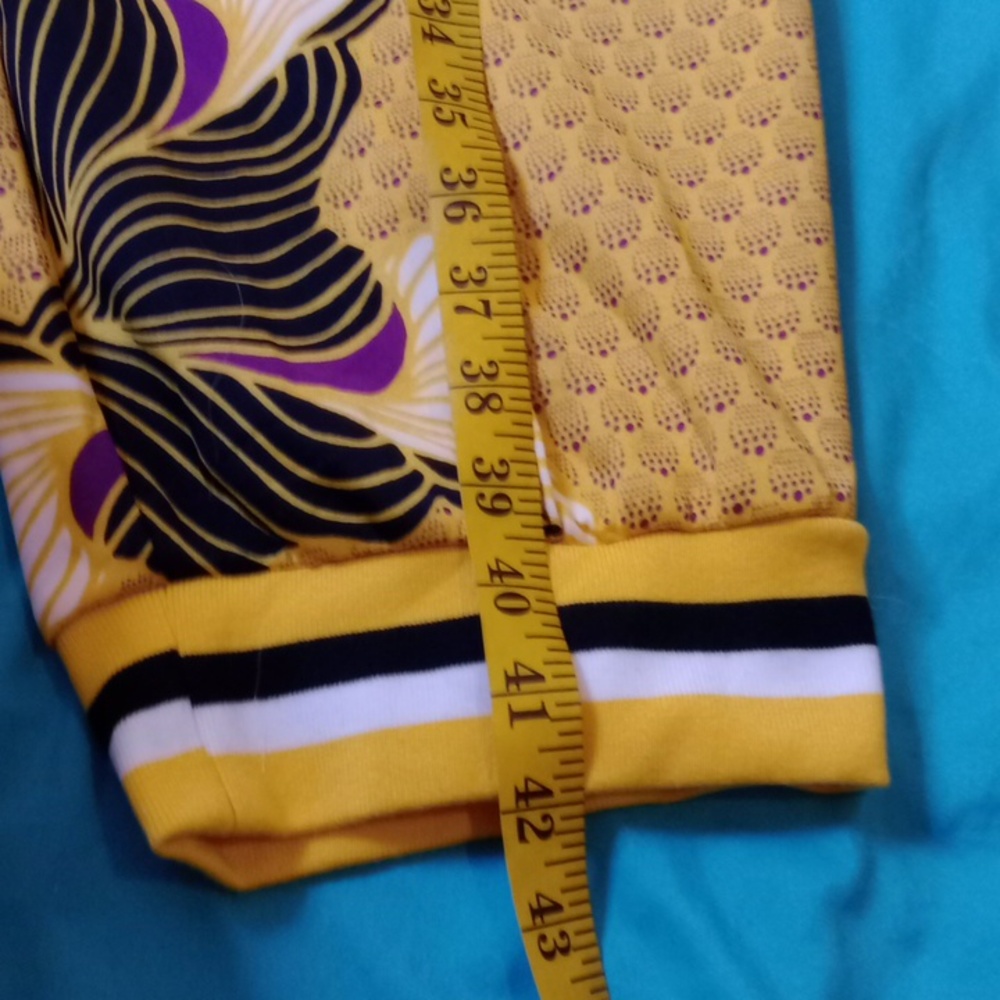 ASHLEY STEWART SPORT, YELLOW AND BLACK PRINT PANTS, SIZE 30-32 - Picture 7 of 10